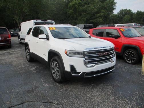 2023 GMC Acadia SLE