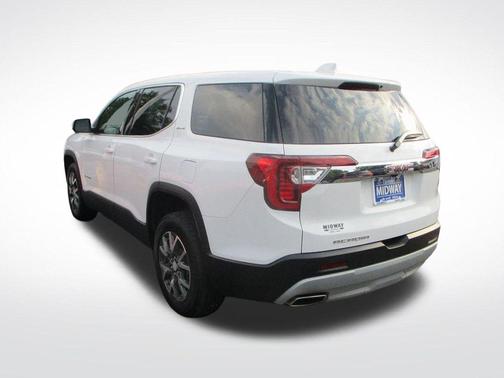 Summit White 2023 GMC Acadia SLE
