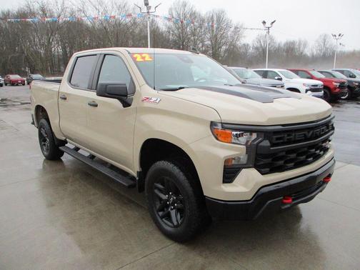 2022 Chevrolet Silverado 1500 Custom Trail Boss
