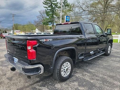 Black 2025 Chevrolet Silverado 2500 LT