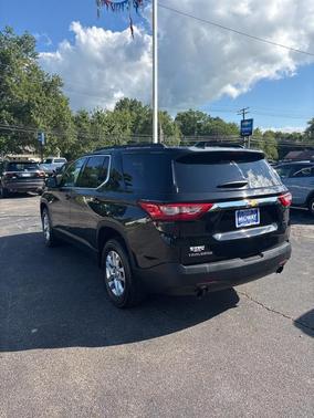 2020 Chevrolet Traverse LT Cloth