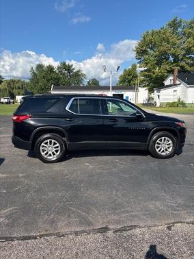 2020 Chevrolet Traverse LT Cloth