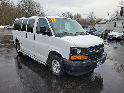2017 Chevrolet Express 2500 LS