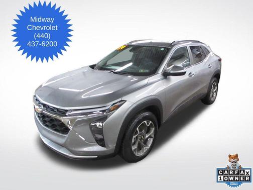 Sterling Gray Metallic 2024 Chevrolet Trax LT