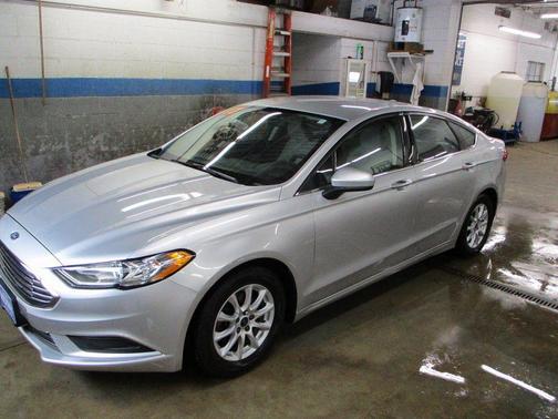 2017 Ford Fusion S