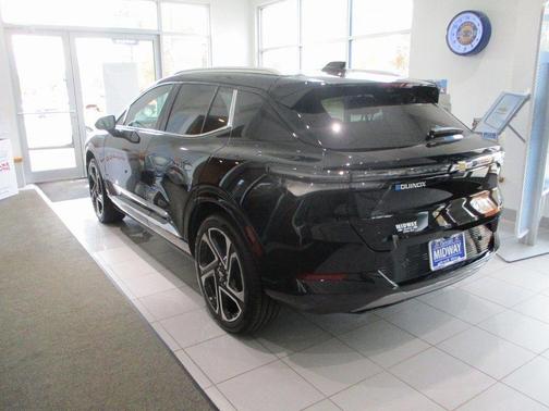 2026 Chevrolet Equinox EV LT 2