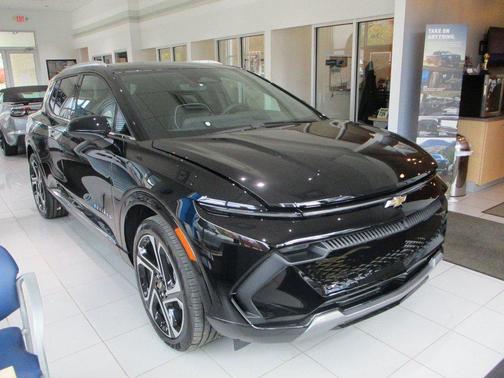 2026 Chevrolet Equinox EV LT 2