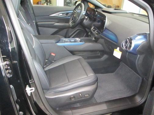 2026 Chevrolet Equinox EV LT 2