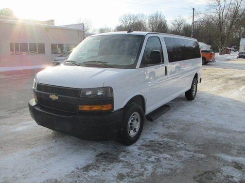 2023 Chevrolet Express 3500 LS