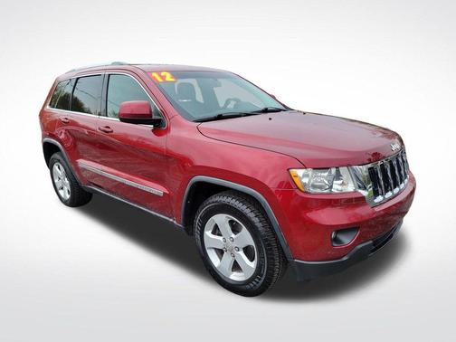 Deep Cherry Red Crystal Pearlcoat 2012 Jeep Grand Cherokee Laredo