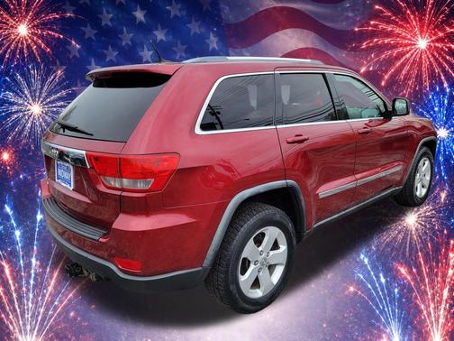 Deep Cherry Red Crystal Pearlcoat 2012 Jeep Grand Cherokee Laredo