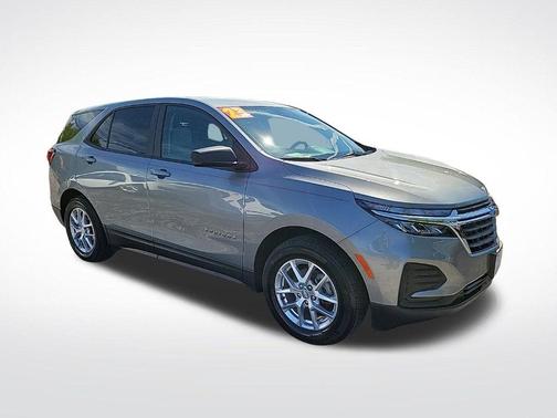 Sterling Gray Metallic 2023 Chevrolet Equinox LS