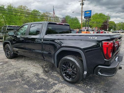 Onyx Black 2024 GMC Sierra 1500 Pro