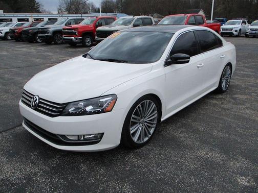 2015 Volkswagen Passat 1.8T Sport
