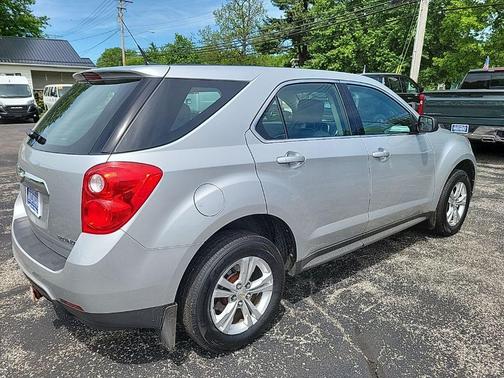 Silver Ice Metallic 2012 Chevrolet Equinox LS