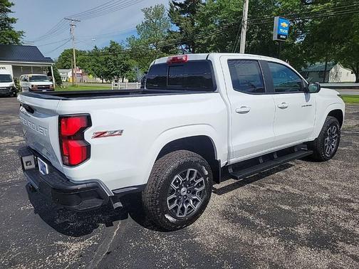 Summit White 2026 Chevrolet Colorado Z71