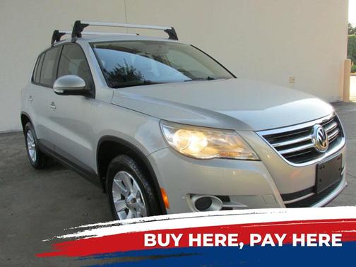 2009 Volkswagen Tiguan SE