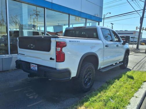 2024 Chevrolet Silverado 1500 ZR2