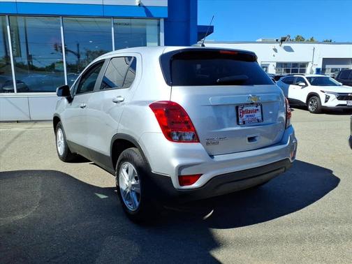 2022 Chevrolet Trax LS