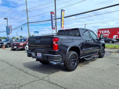 2024 Chevrolet Silverado 1500 ZR2
