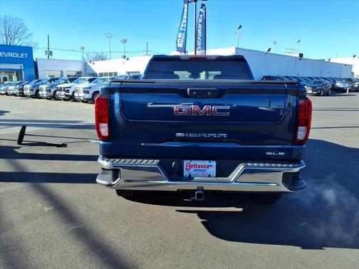 2022 GMC Sierra 1500 SLE