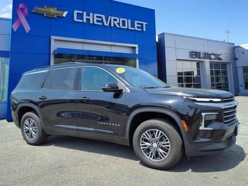 2024 Chevrolet Traverse LT