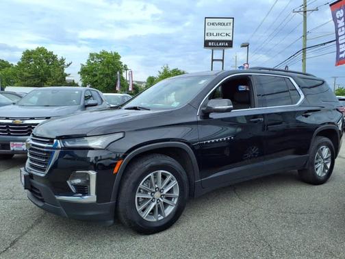 2022 Chevrolet Traverse LT Leather