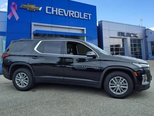 2022 Chevrolet Traverse LT Leather