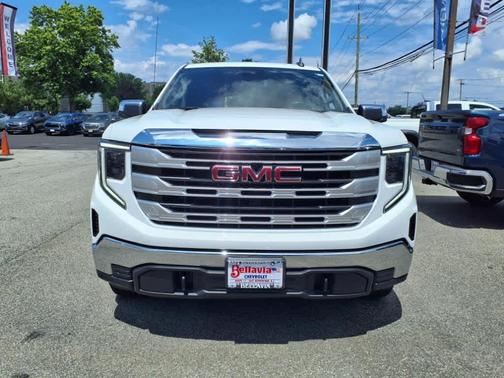 2022 GMC Sierra 1500 SLE