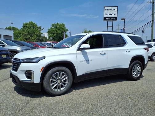 2022 Chevrolet Traverse LT Leather