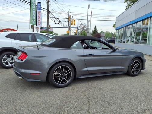 2021 Ford Mustang EcoBoost Premium