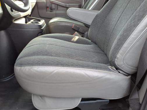 2024 Chevrolet Express 2500 Work Van