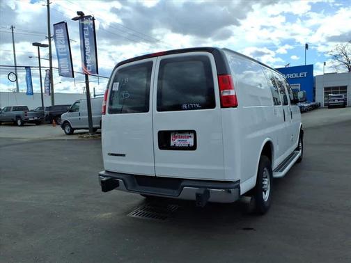 2024 Chevrolet Express 2500 Work Van
