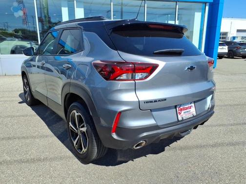 Sterling Gray Metallic 2023 Chevrolet Trailblazer RS