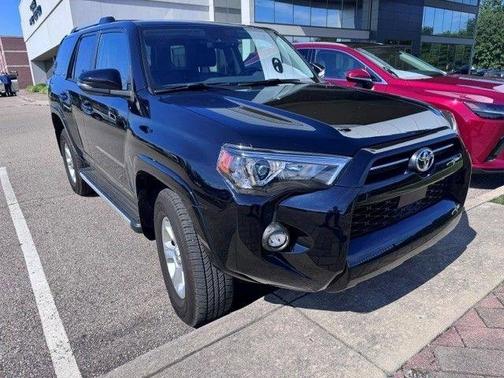 Midnight Black Metallic 2024 Toyota 4Runner SR5 Premium