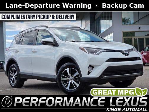 Super White 2017 Toyota RAV4 XLE