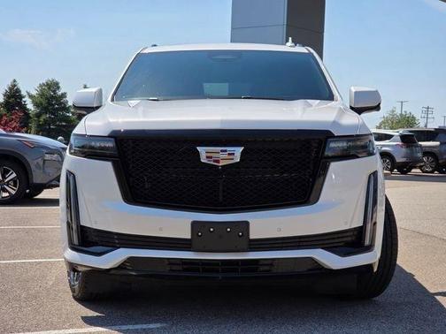 Crystal White Tricoat 2021 Cadillac Escalade Sport