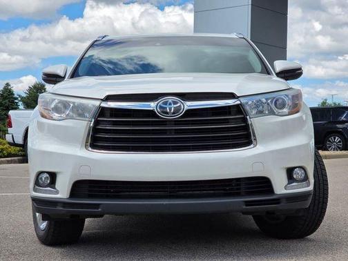 Blizzard Pearl 2016 Toyota Highlander Limited