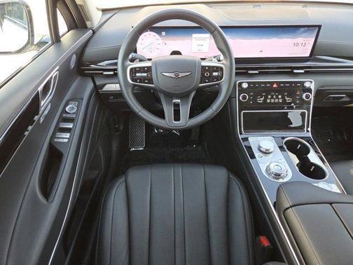 2025 Genesis GV80 2.5T