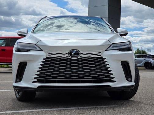 White Pearl 2025 Lexus RX 350 Luxury