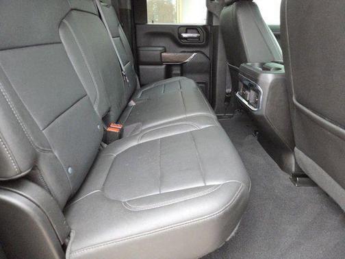 2022 GMC Sierra 2500 SLT