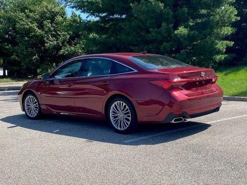 Ruby Flare Pearl 2021 Toyota Avalon Limited
