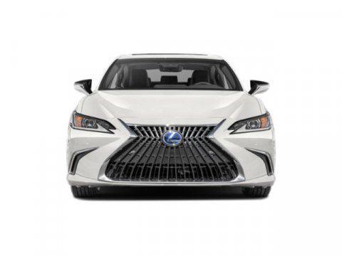 2022 Lexus ES 300h F SPORT