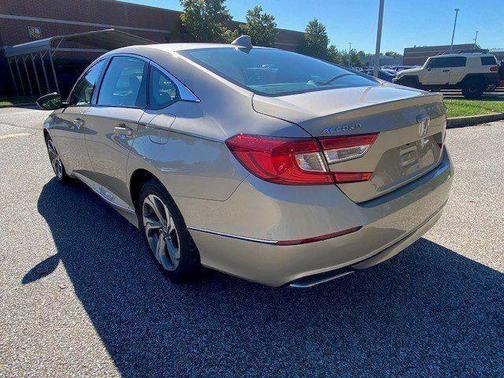 2019 Honda Accord EX