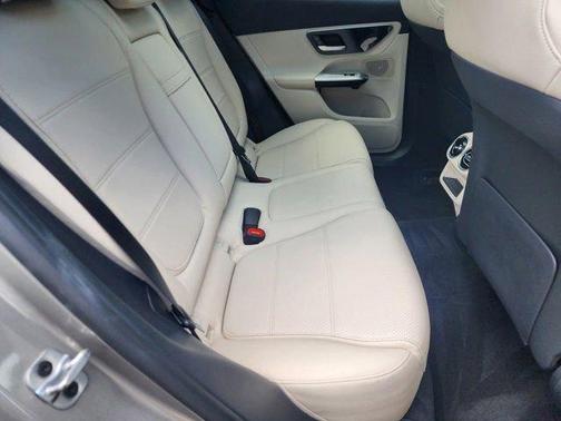 2024 Mercedes-Benz GLC 300 4MATIC
