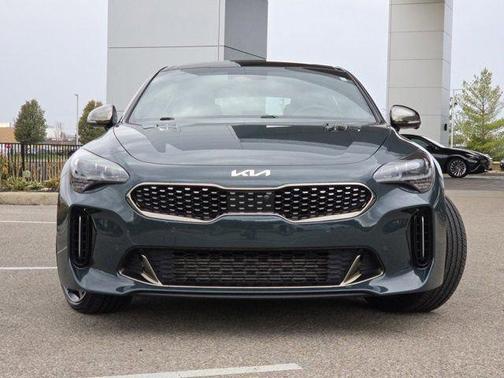 2022 Kia Stinger GT2