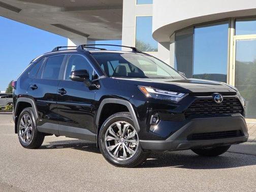 2025 Toyota RAV4 Hybrid XLE Premium