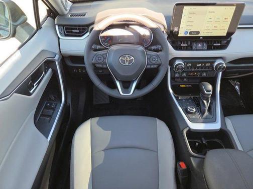 2025 Toyota RAV4 Hybrid XLE Premium
