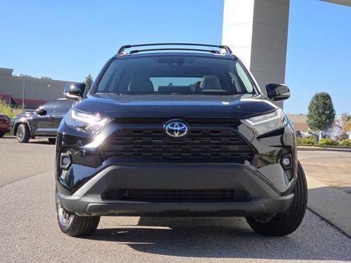 2025 Toyota RAV4 Hybrid XLE Premium