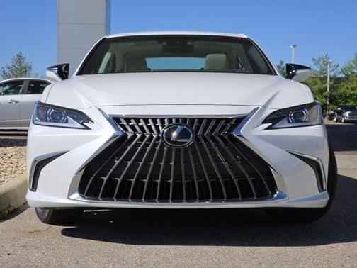 2025 Lexus ES 350 Base
